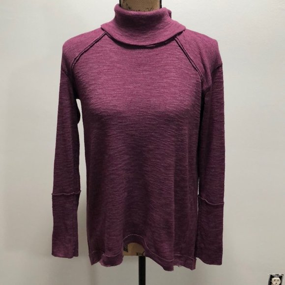 {Free People} Long Sleeve Split Back Turtleneck - Picture 2 of 9